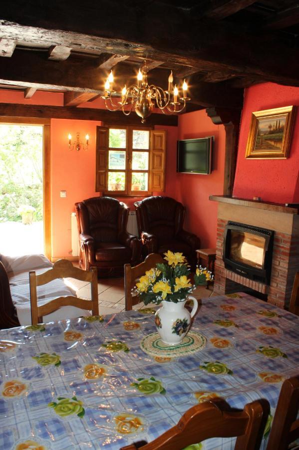Casa Rural La Torre De エスピナマ エクステリア 写真